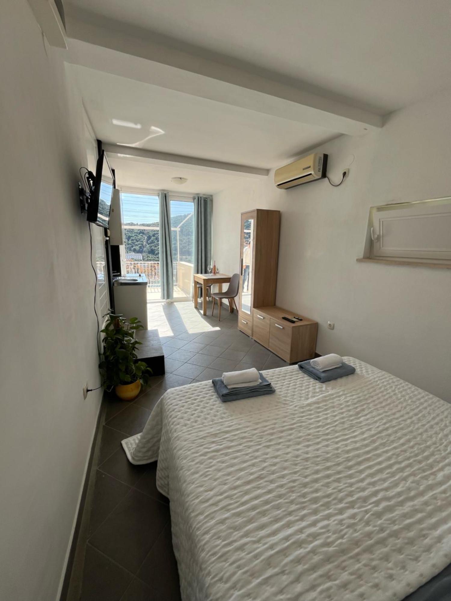 Studio Apartment ドゥブロブニク エクステリア 写真